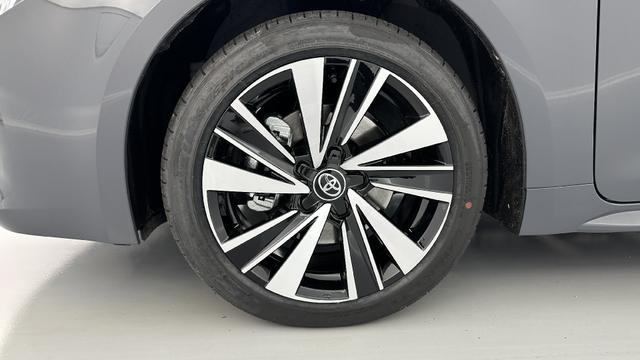 Toyota Corolla Touring Sports Design 