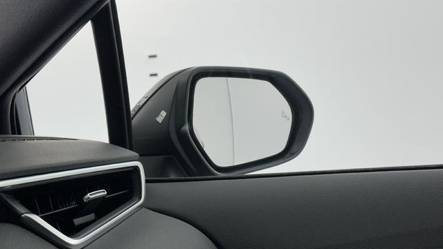 Toyota Corolla Touring Sports Design 