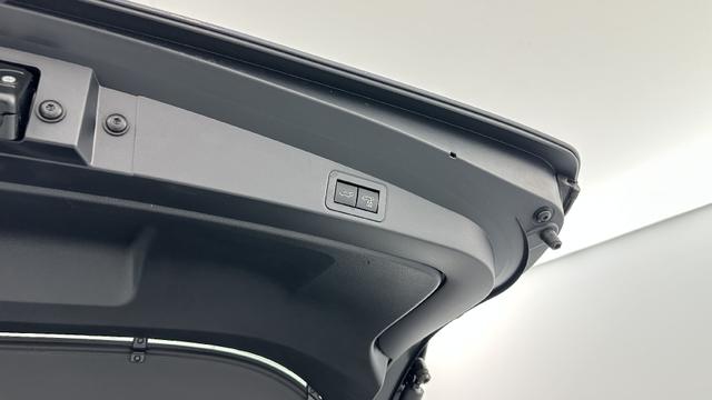 Toyota Corolla Touring Sports Design 