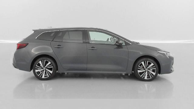 Toyota Corolla Touring Sports Design 
