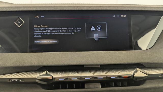 DS Automobiles 4 BlueHDi 130 EAT8 Etoile - Alcantara 