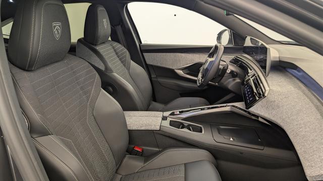 Peugeot 3008 Hybrid 145 e-DCS6 GT 