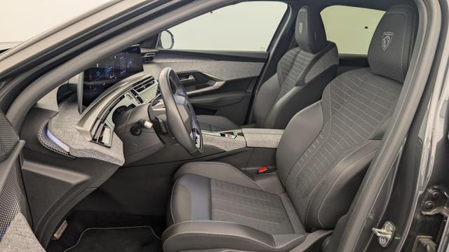 Peugeot 3008 Hybrid 145 e-DCS6 GT 