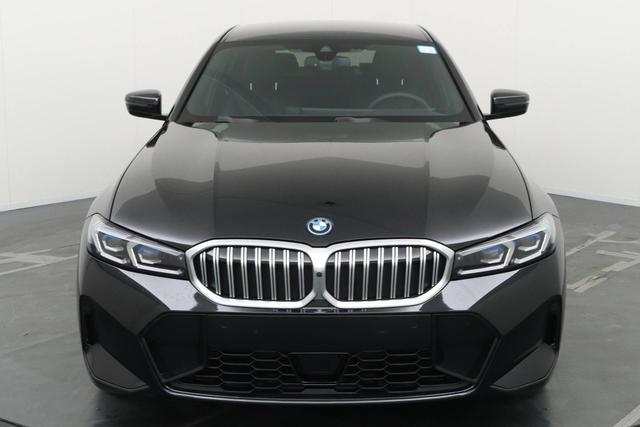 BMW 3er M Sport 330 