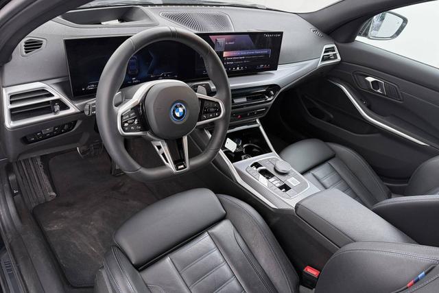 BMW 3er M Sport 330 