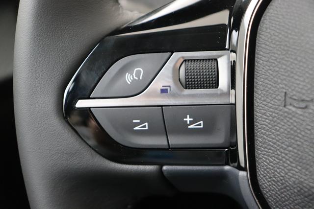 Peugeot 208 Envy 