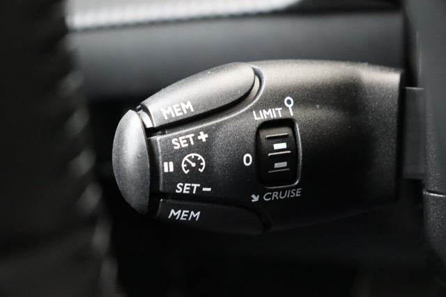 Peugeot 208 Envy 