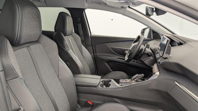 Peugeot 3008 HYBRID 225 E-EAT8 ALLURE PACK 