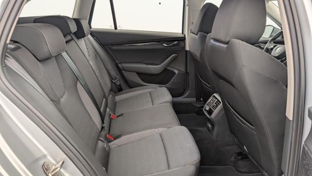 Skoda Octavia Combi 2.0 TDI 150 ch DSG7 Ambition 