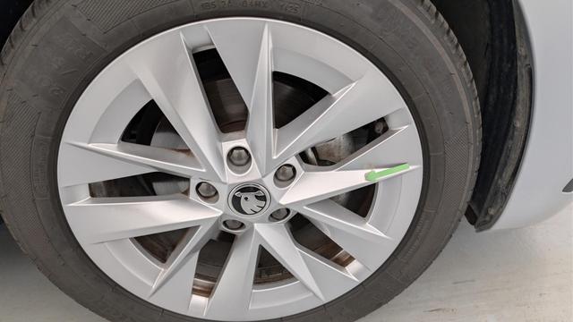 Skoda Octavia Combi 2.0 TDI 150 ch DSG7 Ambition 