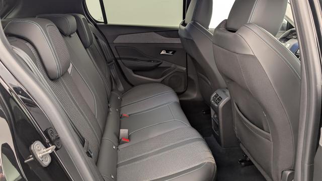Peugeot 308 Hybrid 145 e-DCS6 Allure 