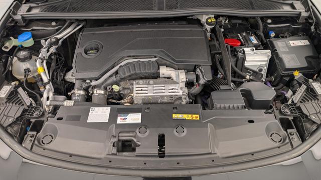 Peugeot 308 Hybrid 145 e-DCS6 Allure 