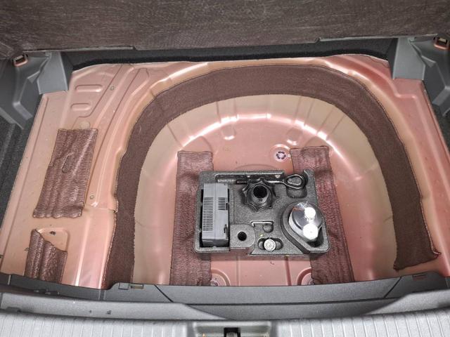 Volkswagen T-Cross Life Plus 