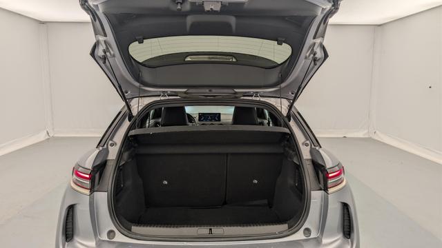 DS Automobiles 3 Crossback E-TENSE GRAND CHIC 