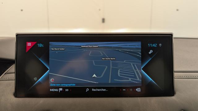 DS Automobiles 3 Crossback E-TENSE GRAND CHIC 