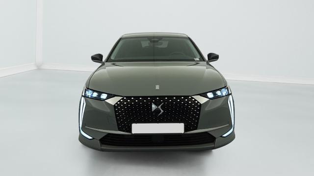 DS Automobiles 4 PureTech 130 EAT8 Rivoli 