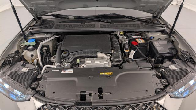 DS Automobiles 4 PureTech 130 EAT8 Rivoli 