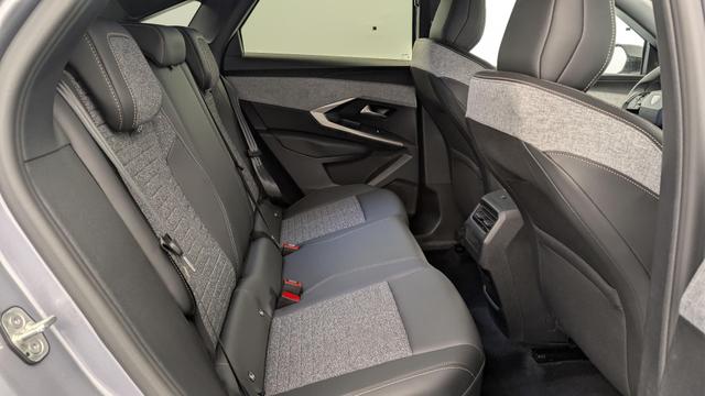 Peugeot 3008 Hybrid 145 e-DCS6 Allure 