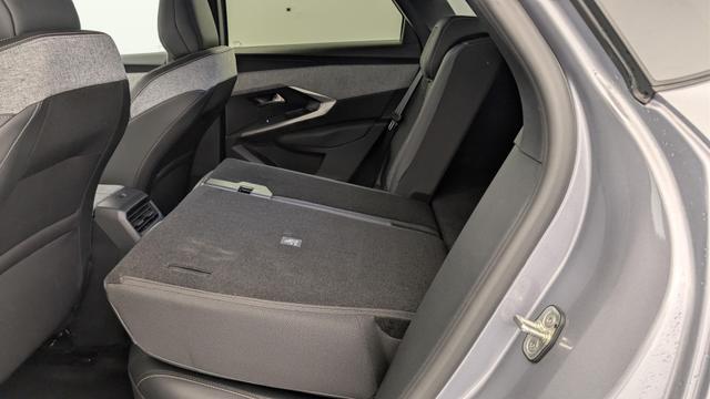 Peugeot 3008 Hybrid 145 e-DCS6 Allure 