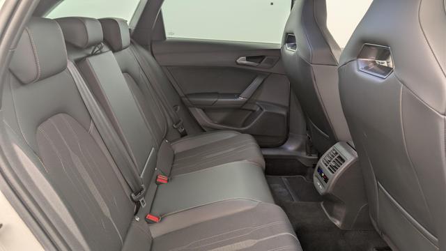 Cupra Leon Sportstourer 1.4 e-HYBRID 204 ch DSG6 V 