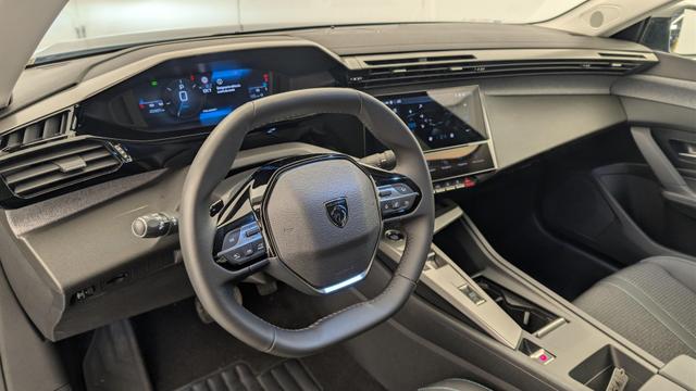 Peugeot 408 Hybrid 145 e-DCS6 Allure 