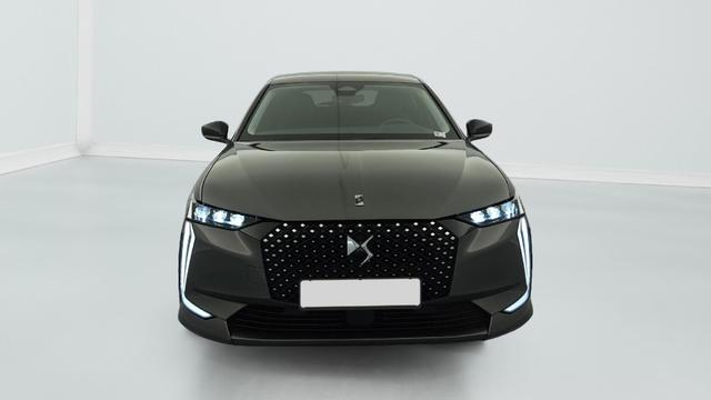 DS Automobiles 4 Hybride 145 e-DCT6 Etoile - Alcantara 