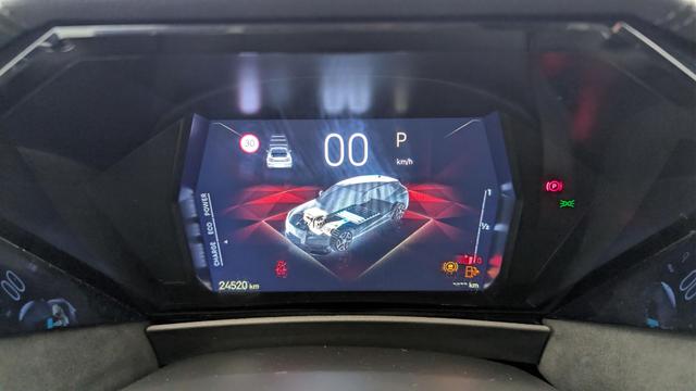 DS Automobiles 4 Hybride 145 e-DCT6 Etoile - Alcantara 