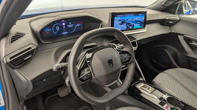 Peugeot 2008 PureTech 130 S&S EAT8 Allure 