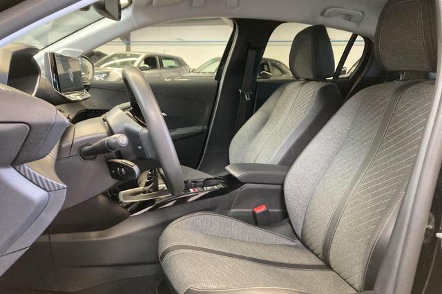 Peugeot 208 100 S&S BVM6 Allure 