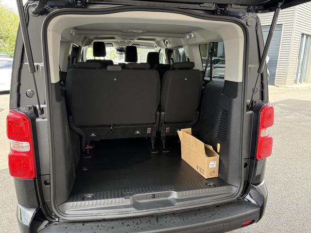 Peugeot Traveller Business 