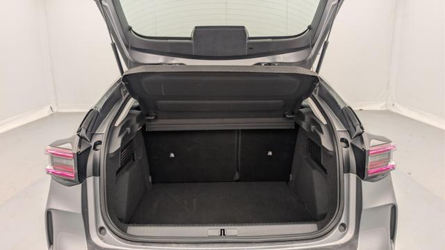 Citro&euml;n C4 Hybride 100 e-DCS6 You 