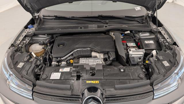Citro&euml;n C4 Hybride 100 e-DCS6 You 