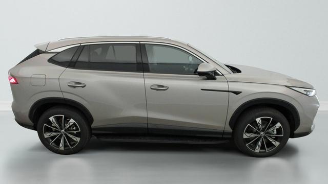 MG EHS Luxury 
