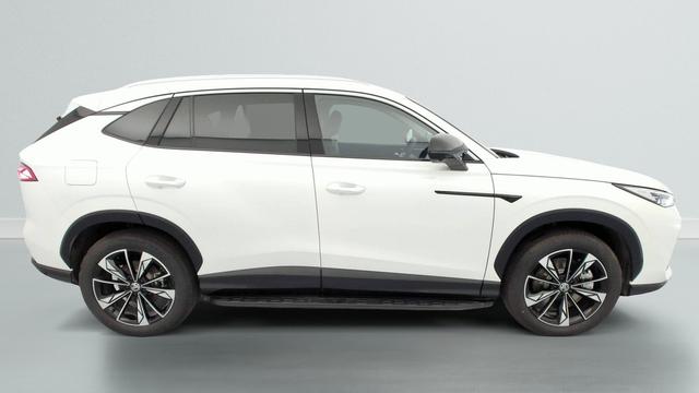 MG EHS Luxury 