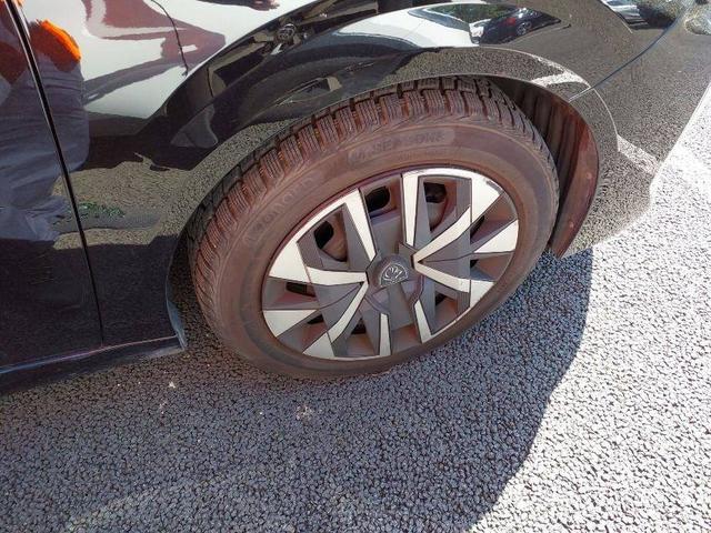 Peugeot 208 Active 