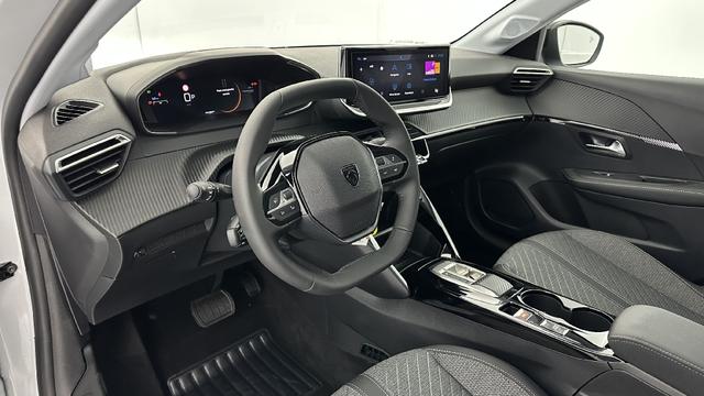 Peugeot 208 Allure 