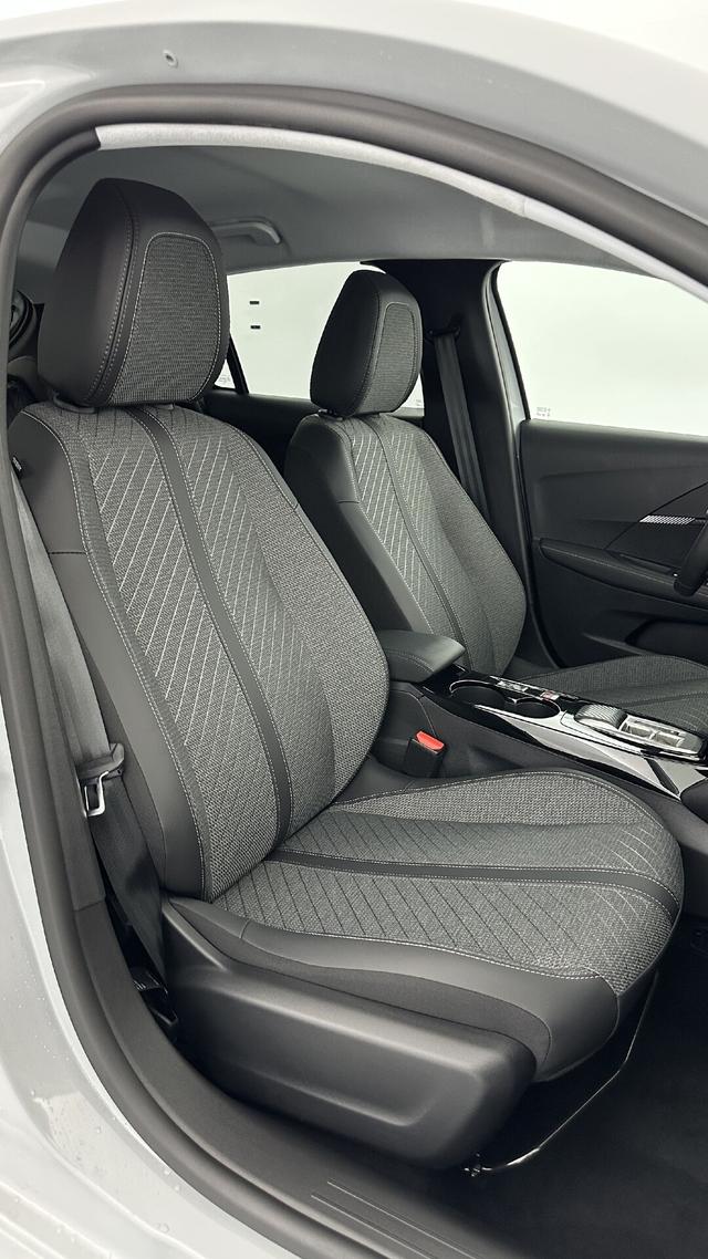 Peugeot 208 Allure 