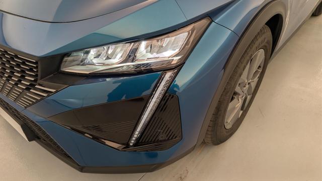 Peugeot 408 Hybrid 145 e-DCS6 Allure 