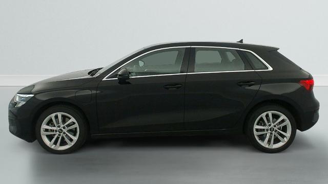 Audi A3 40 TFSIE 204 S TRONIC 6 BUSINESS LINE 