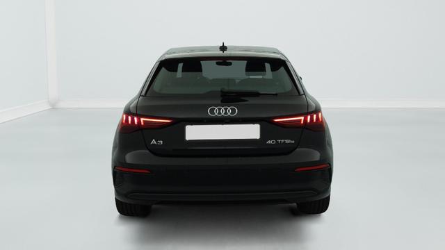 Audi A3 40 TFSIE 204 S TRONIC 6 BUSINESS LINE 