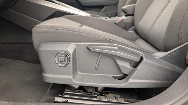 Audi A3 40 TFSIE 204 S TRONIC 6 BUSINESS LINE 
