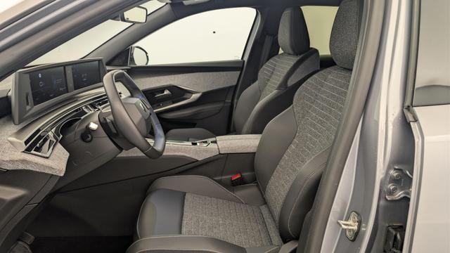 Peugeot 3008 Hybrid 145 e-DCS6 Allure 
