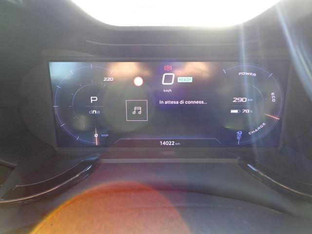 Alfa Romeo Junior 54 kWh (1-phase charging) 