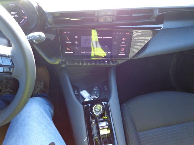 Alfa Romeo Junior 54 kWh (1-phase charging) 