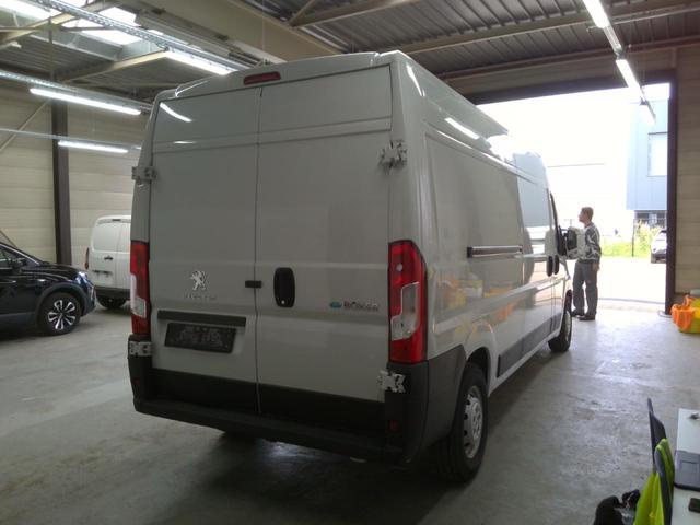 Peugeot Boxer Kastenwagen L3H2 75 kWh 