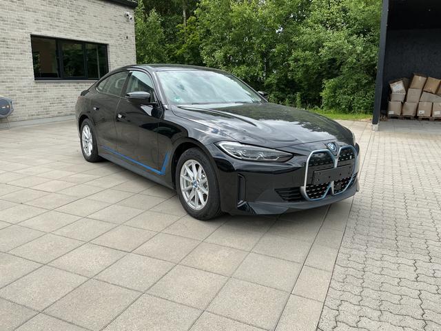 BMW i4 eDrive40 