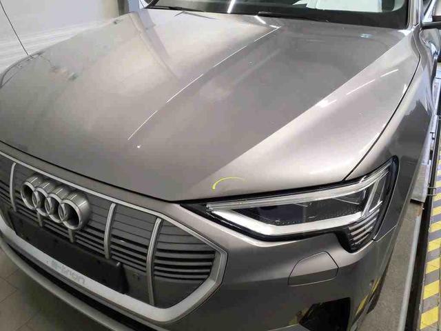 Audi e-tron advanced 