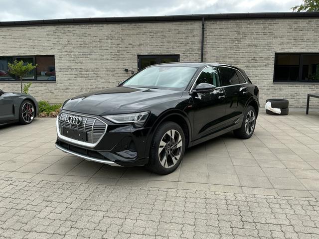 Audi e-tron - S line