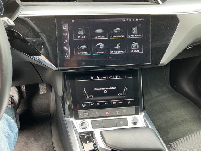 Audi e-tron S line 