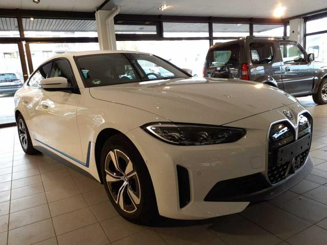 BMW i4 eDrive40 